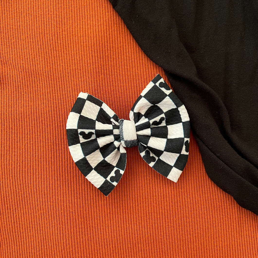 Mouse checkered bow clip