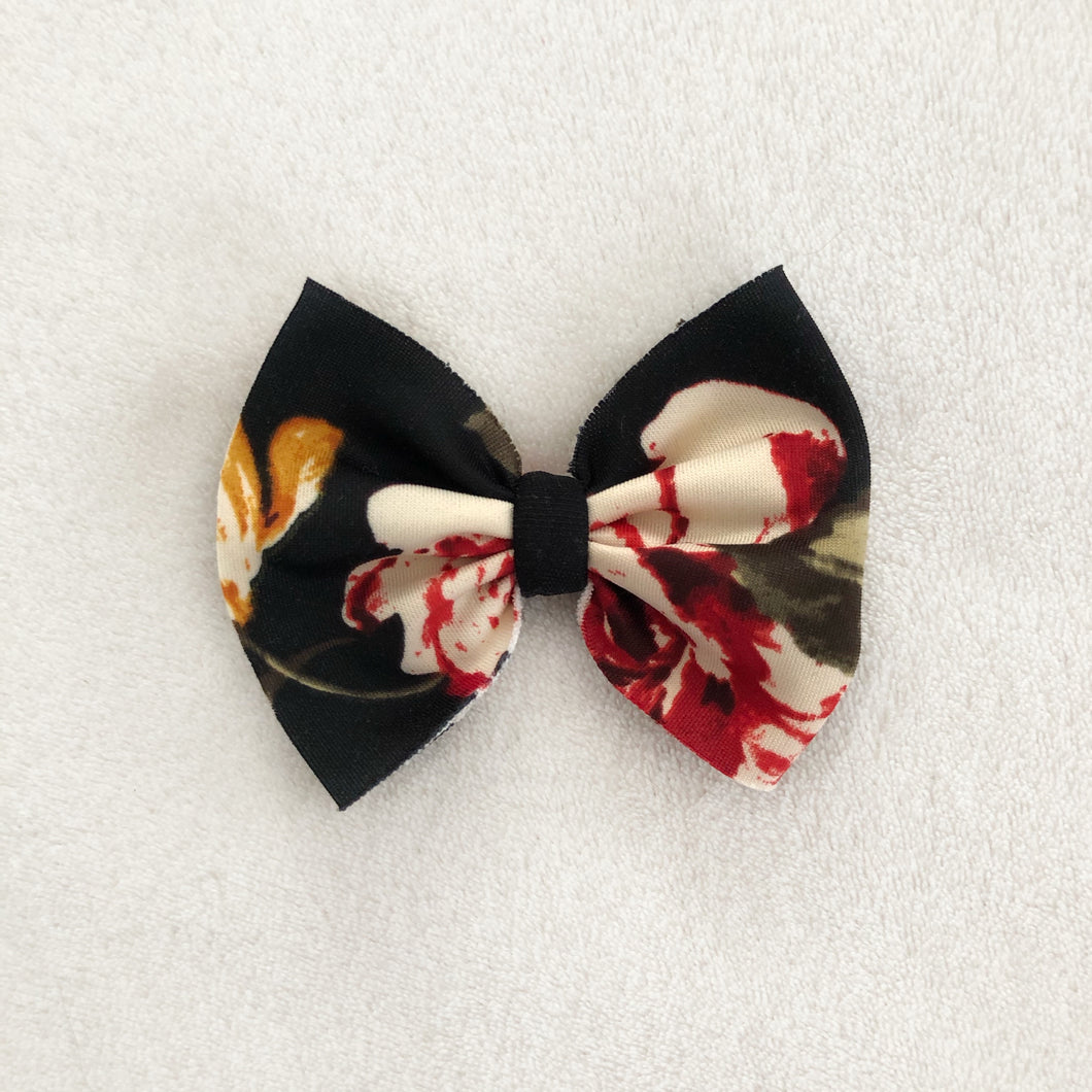 Maira bow clip